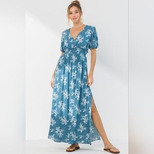 Half Sleeve V Neck Floral Dress